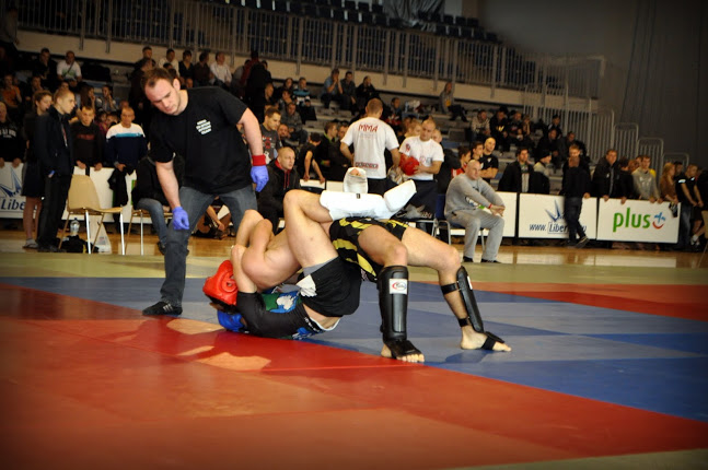 HADAKA-WAZA HADAKA-WAZA