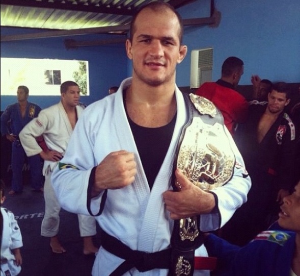Junior Dos Santos