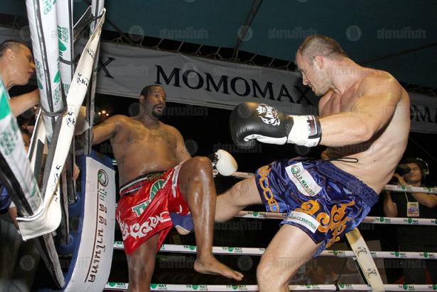 Riddck Bowe vs legven Golovin