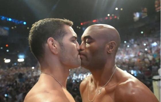 Chris Weidman vs Anderson Silva