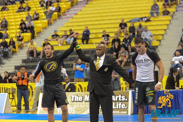 fot. bjjee.com - Eduardo Telles