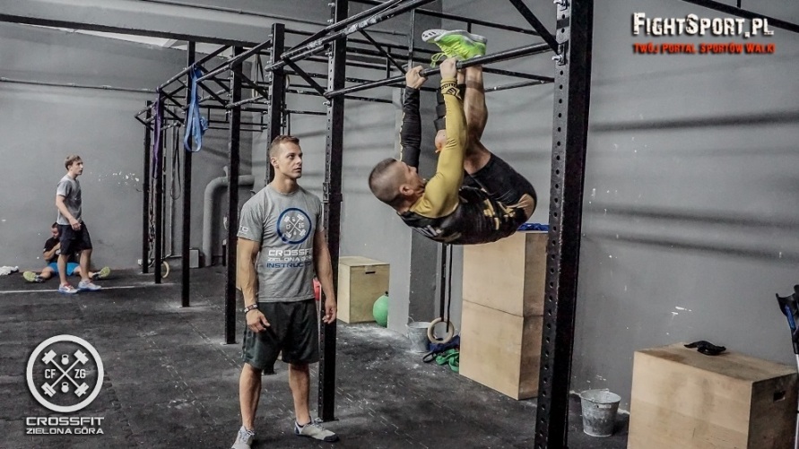 Tomasz Makowski  Tomasz Makowski