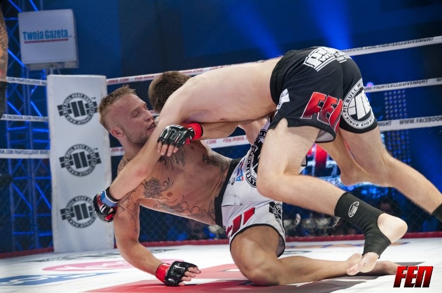 fot. FEN / Paweł Najmowicz - walka Emil Różewski vs Anton Shimuk fot. FEN / Paweł Najmowicz - walka Emil Różewski vs Anton Shimuk