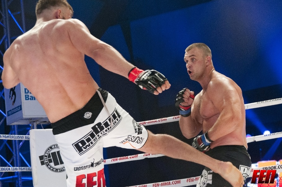 fot. FEN / Paweł Najmowicz - walka Robert Maruszak vs Tomasz Kowalkowski fot. FEN / Paweł Najmowicz - walka Robert Maruszak vs Tomasz Kowalkowski