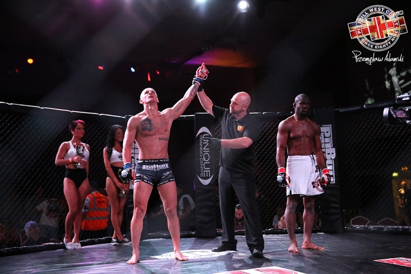 Pitbull Fighting Championship 1  Pitbull Fighting Championship 1