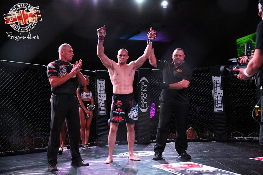 Pitbull Fighting Championship 1  Pitbull Fighting Championship 1