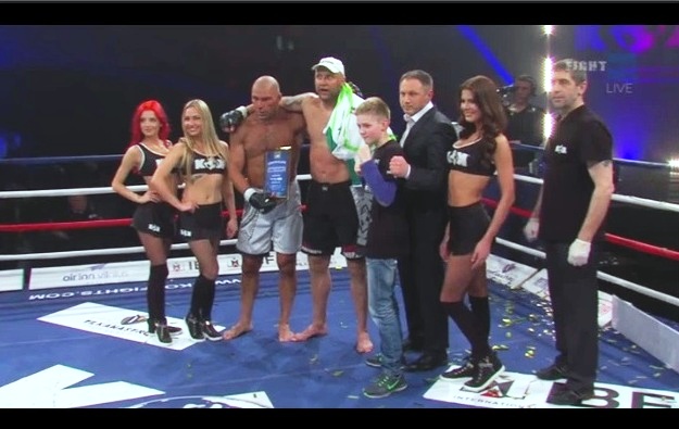 FightBox King of Kings Hero's Series 7