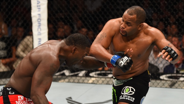 Daniel Cormier vs Anthony Johnson