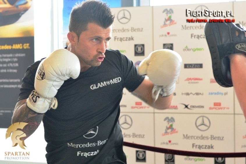 Mercedes-Benz Frączak Boxing Night