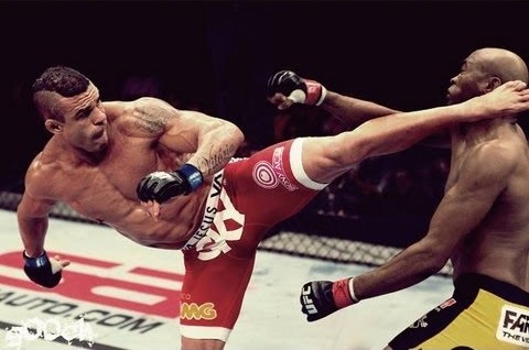 Anderson Silva vs Vitor Belfort