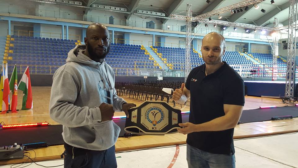 Janu Cruz vs Dawid Świerczyński