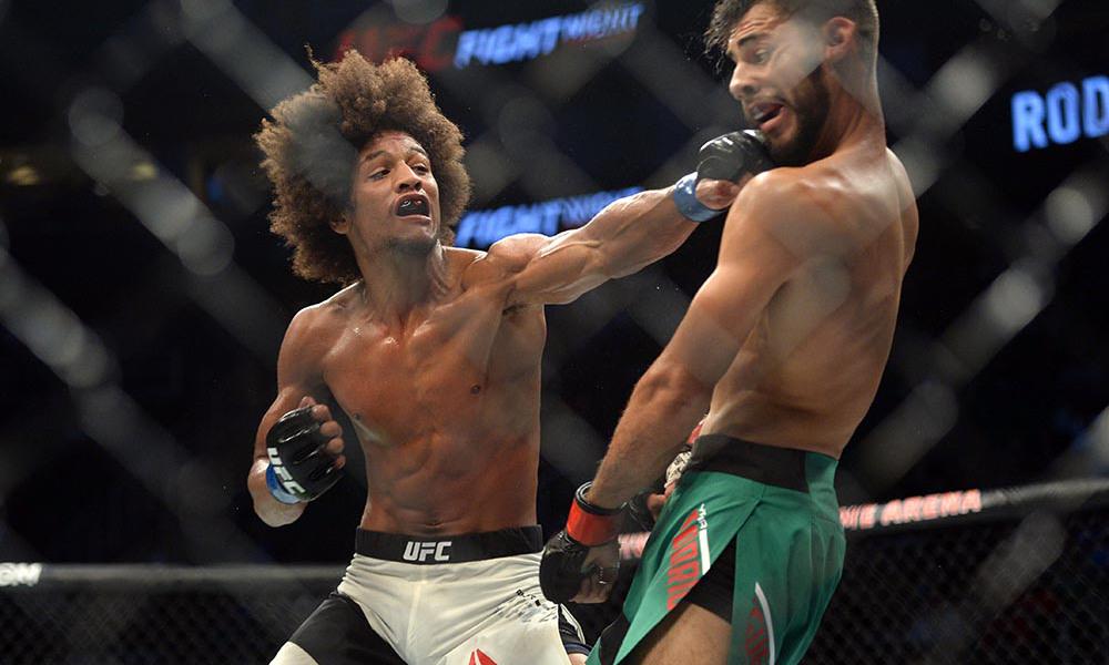 Yair Rodriguez vs Alex Cacres