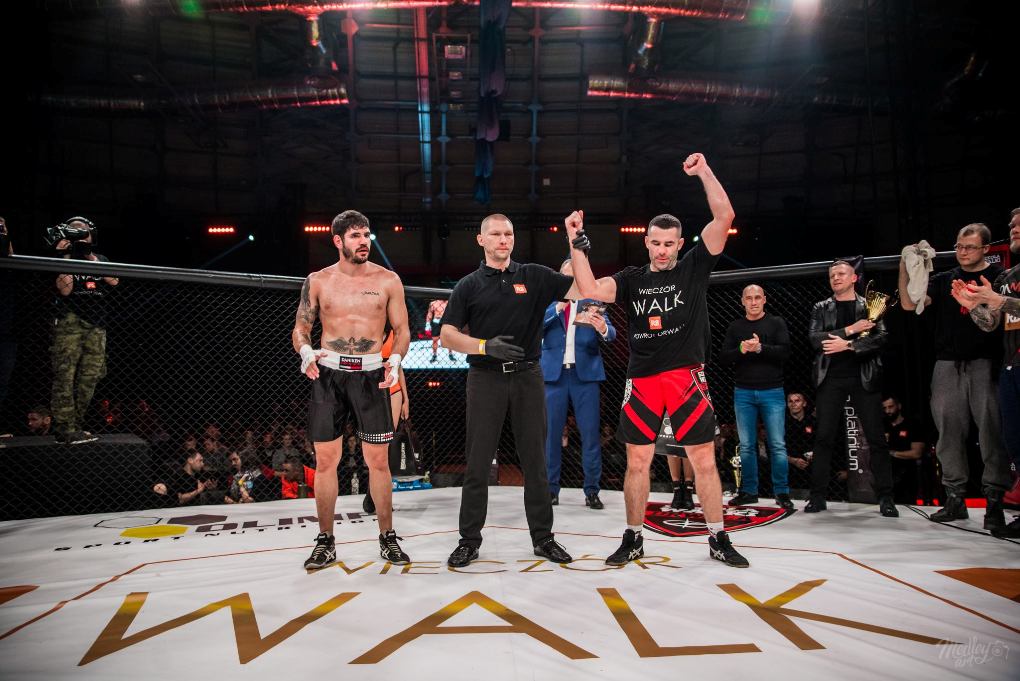 [fot. Wieczór Walk R8 Facebook] Tomasz Drwal