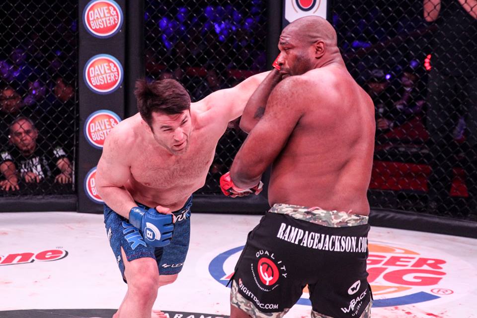 Chael Sonnen vs Quinton Jackson