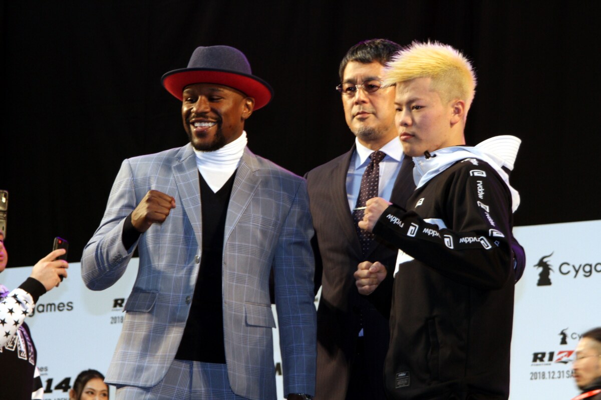 Floyd Mayweather vs Tenshin Nasukawa