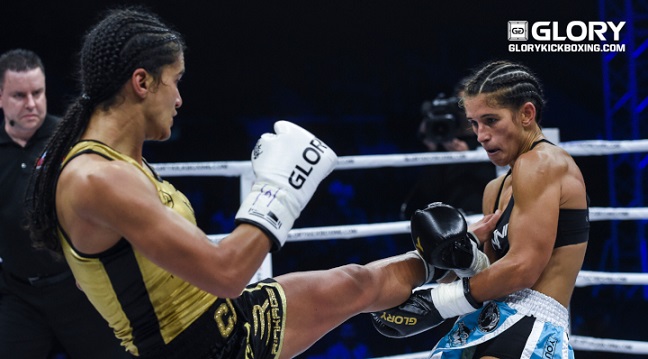 Tiffany Van Soest vs Anissa Meksen