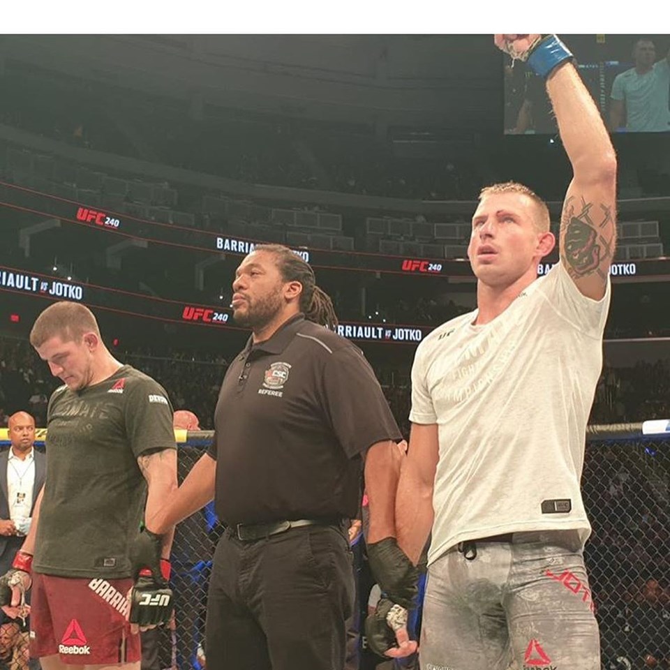 Barriault vs Krzysztof Jotko