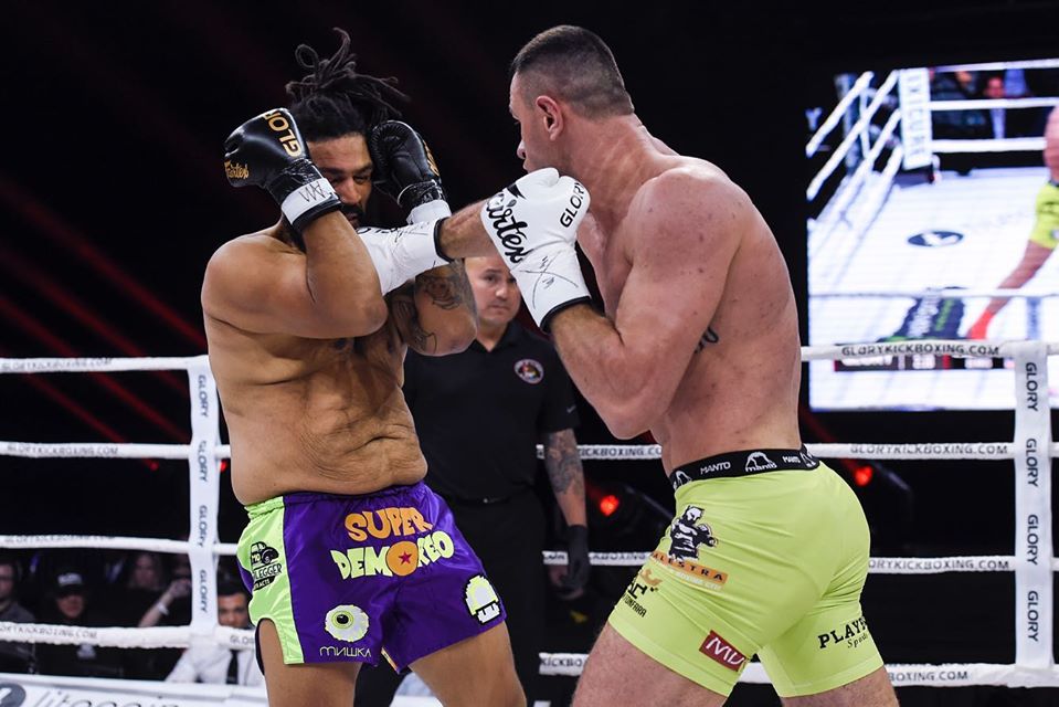 Wrzosek vs Demoreo Dennis