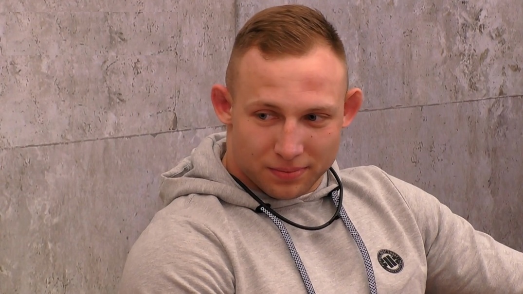 Tylko Jeden - Adrian Bartosiński 