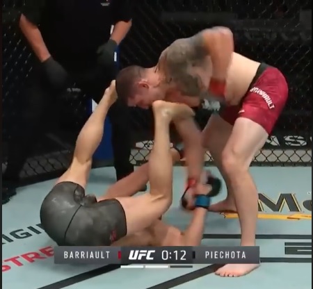 Oskar Piechota vs Marc-André Barriault