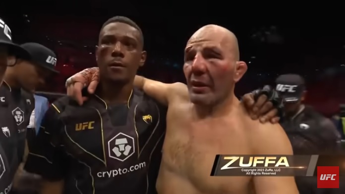 Jamalhal Hill vs Glover Teixeira