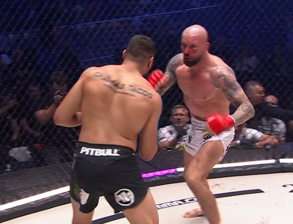 Radosław Paczuski zwycięża na KSW 98