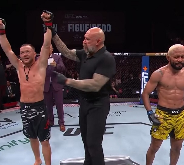 Petr Yan, Deveison Figueiredo